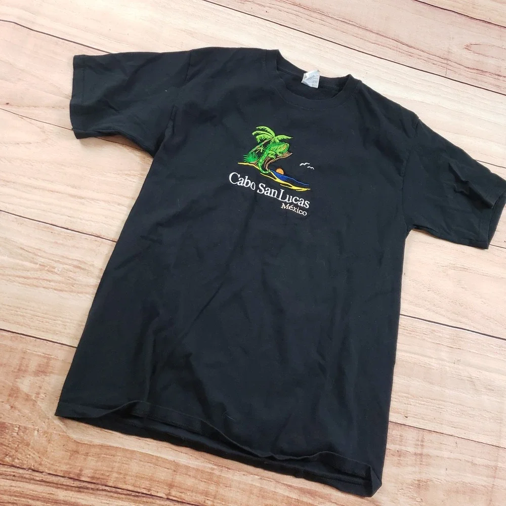 Cabo San Lucas Shirt Mens Medium Black Mexico Iguana‎ Embroidered Souvenir Tee